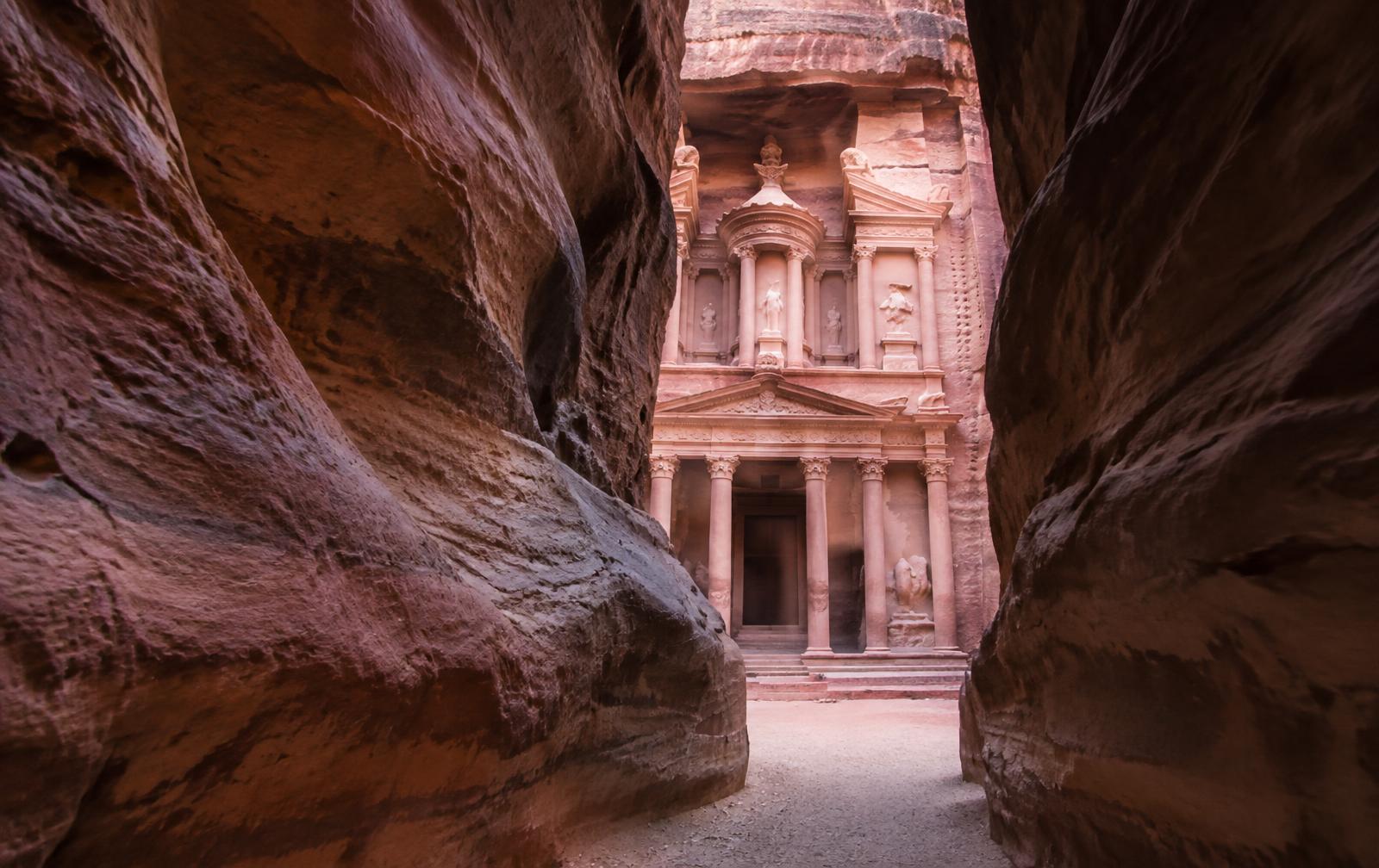 The Treasury of Petra seen through the Siq
